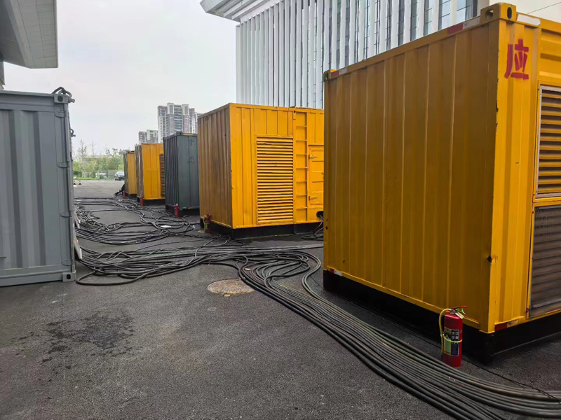 循化不同季节柴油发电机组保养有哪些注意事项?